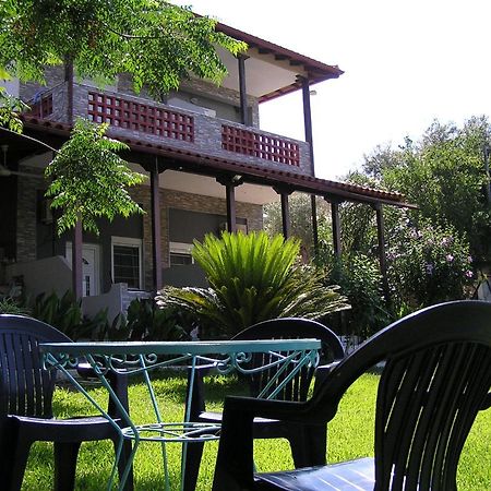 Villa Dallas Βουρβουρού Εξωτερικό φωτογραφία